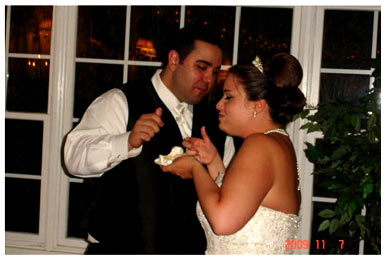 Jay, Ashley sharing Cake