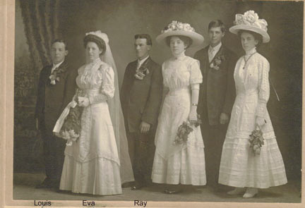 Louis, Eva Wedding Pic 